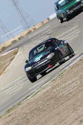 media/Apr-30-2022-CalClub SCCA (Sat) [[98b58ad398]]/Group 2/Race (Grapevine)/